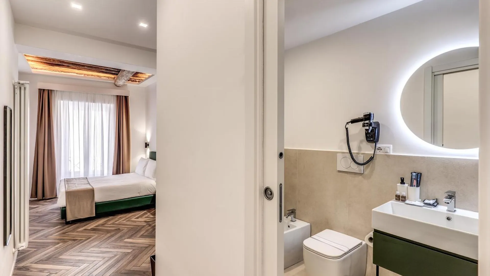 Effe Luxury Rooms Rome Italy