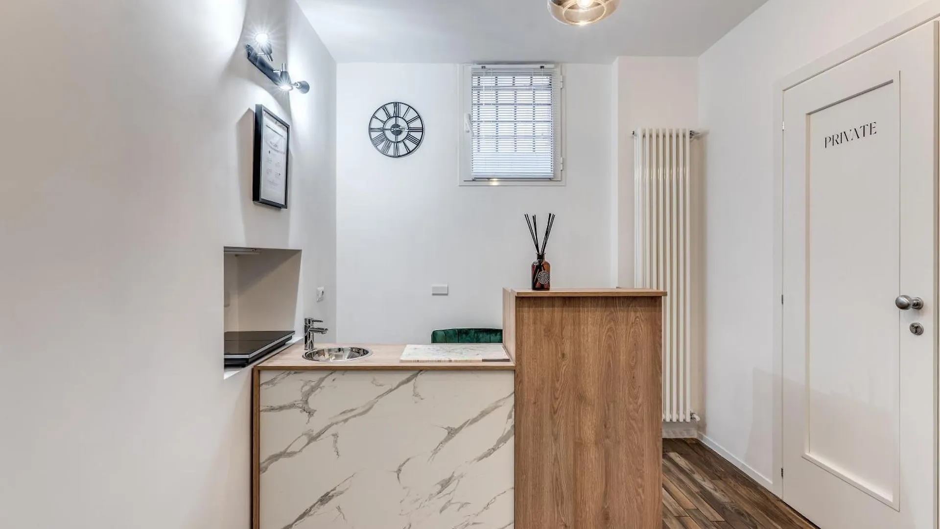 Guest house Effe Luxury Rooms Rome Italy